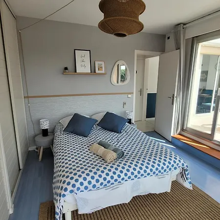Le Toit Du Port ! Terrasses Spacieuses, Piscine, Climatisation, Parking * Hyeres